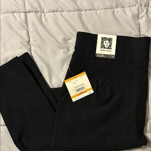 Anne Klein Elegant Black Trousers
